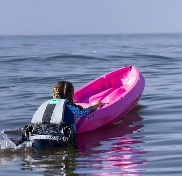 The Wave 6' Youth Kayak with Paddle. Designed for Stability and Safety, It's The Perfect Choice for Young Paddlers Ready to Conquer The Water