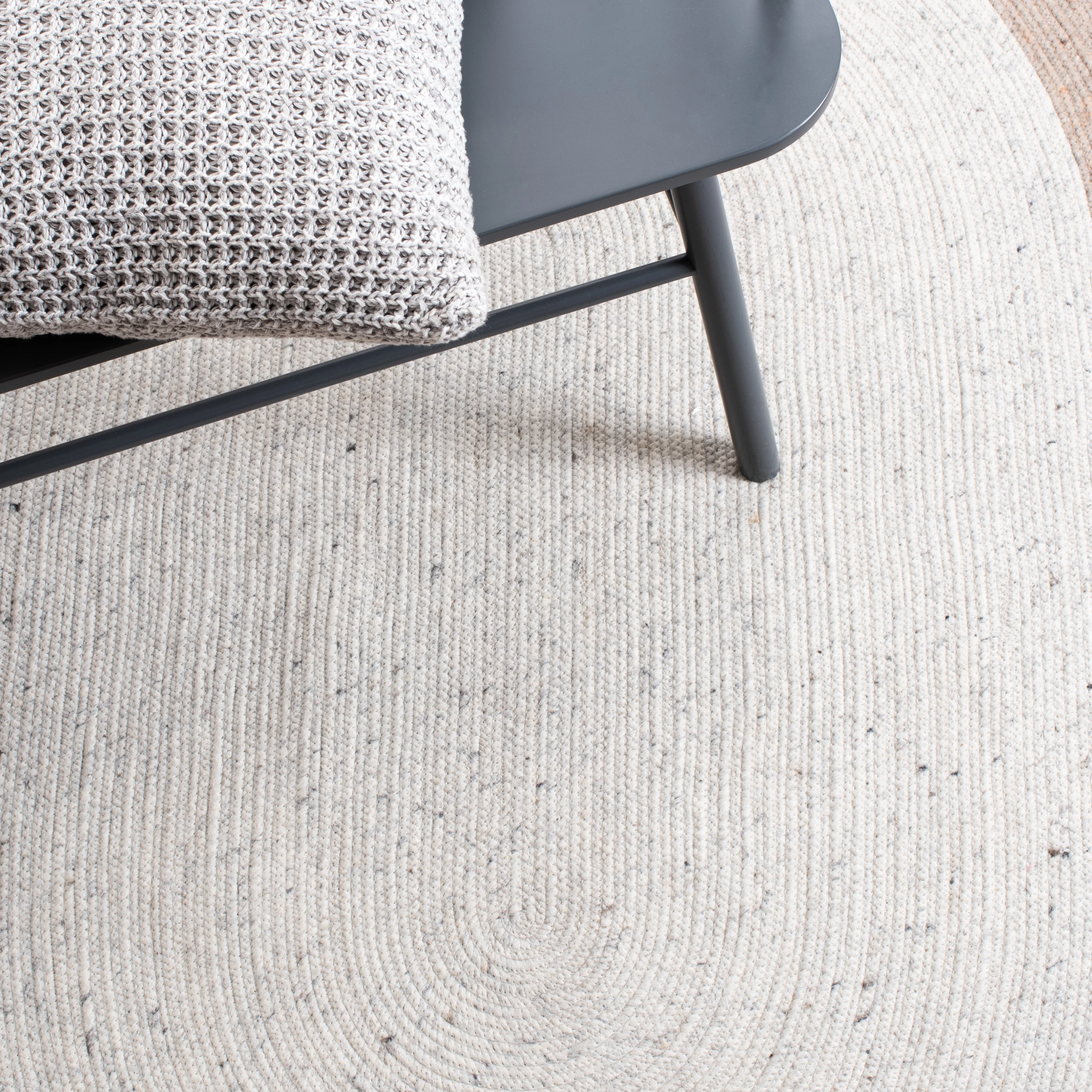 SAFAVIEH Braided Nazca Geometric Reversible Area Rug, Grey/Ivory, 6' x 9' Oval
