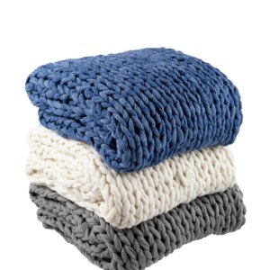 Silver One Super Chunky Knitted Throw Blanket, White, 50" x 60"