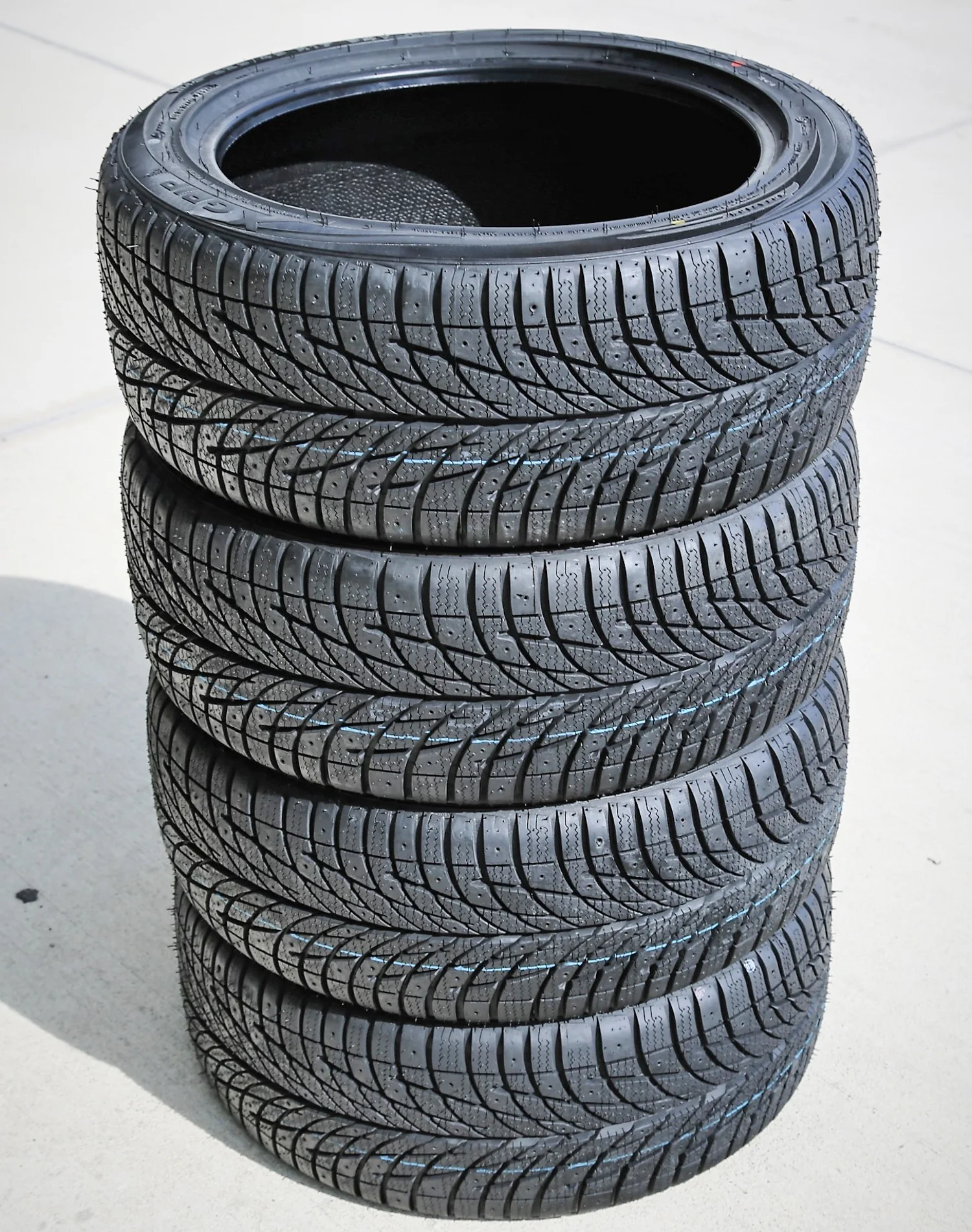 Set of 4 Accelera X-Grip 195/65R15 91T Winter Tires