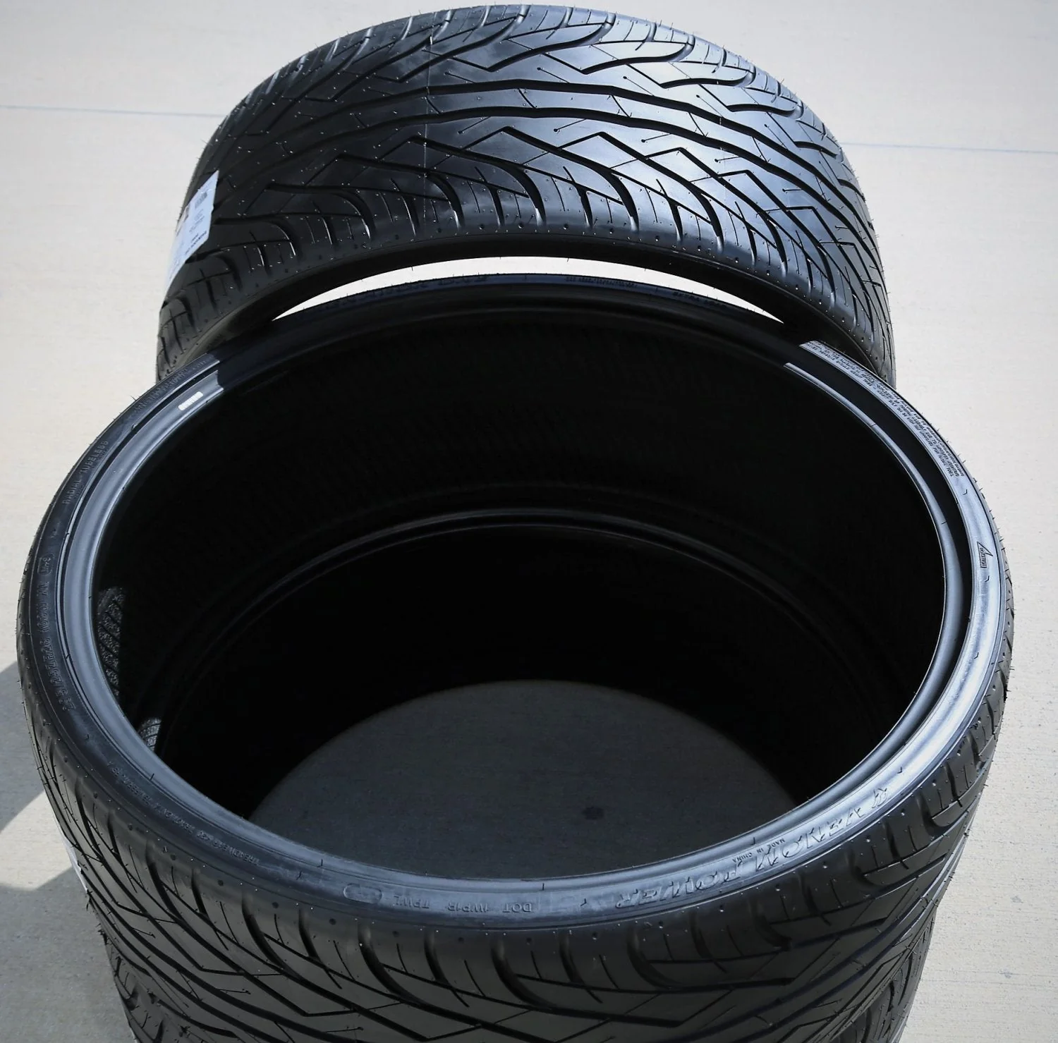 2025 Tire Venom Power Ragnarok One 295/25R28 ZR 103W XL High Performance M+S