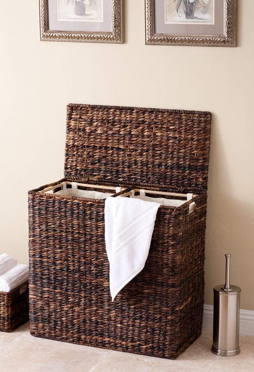 Extra large split gift basket with lining
