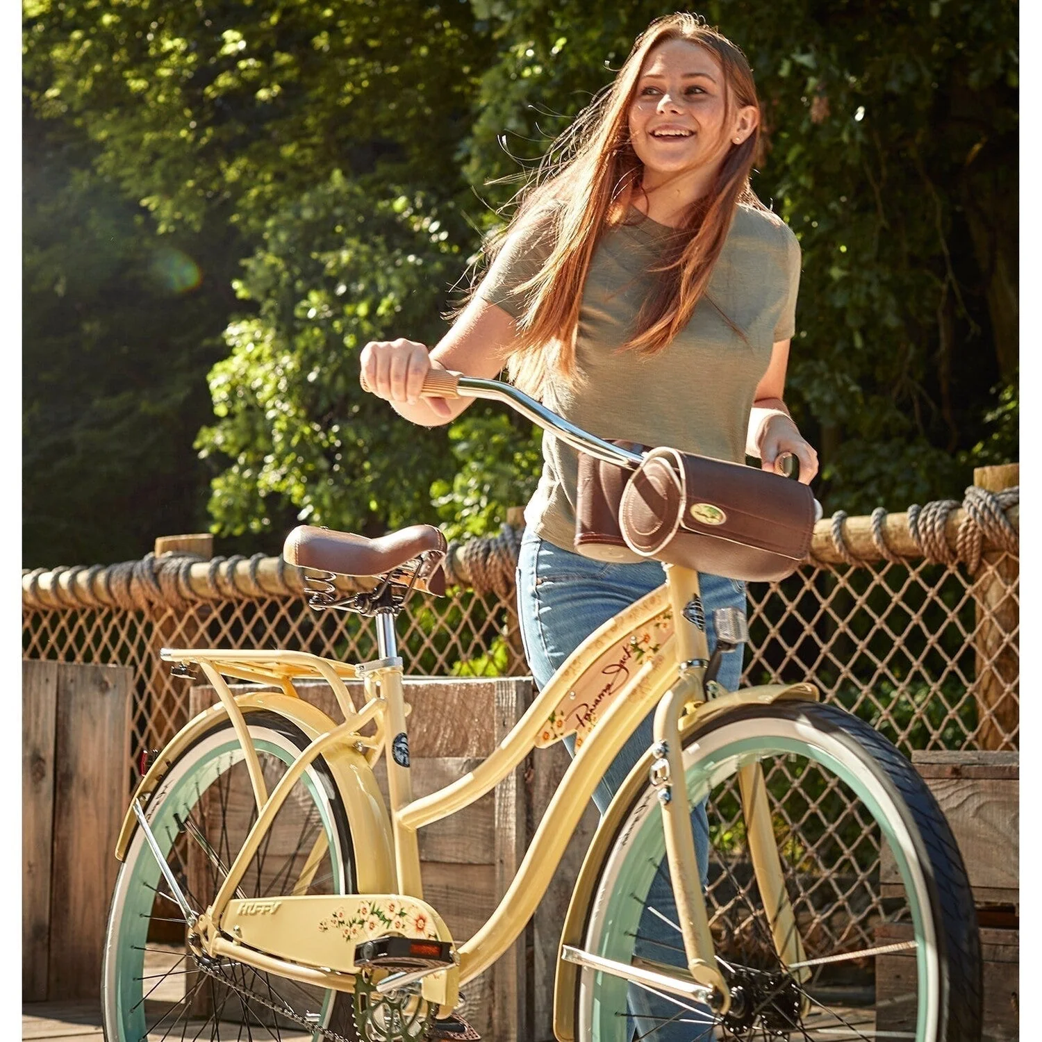 Huffy Panama Jack Women’s 26-Inch Beach Cruiser Bike – 56510