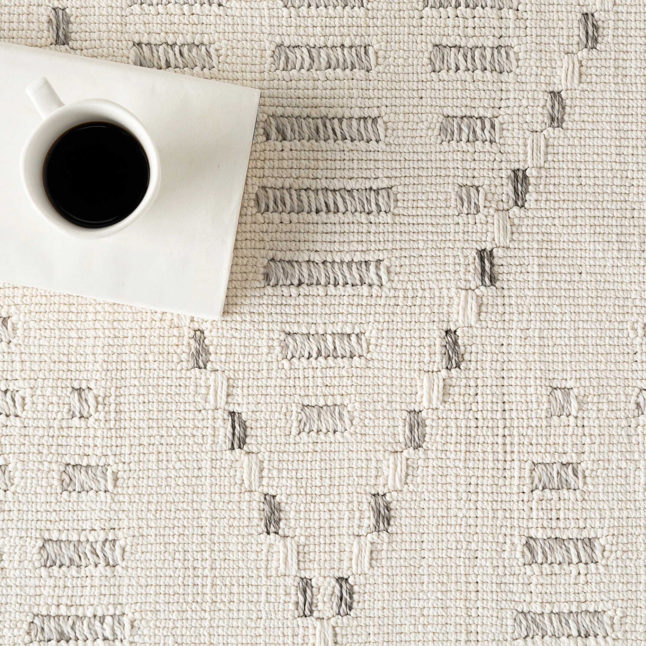 nuLOOM Hestia Trellis Indoor/Outdoor Area Rug, 9' x 12', Hestia Cream