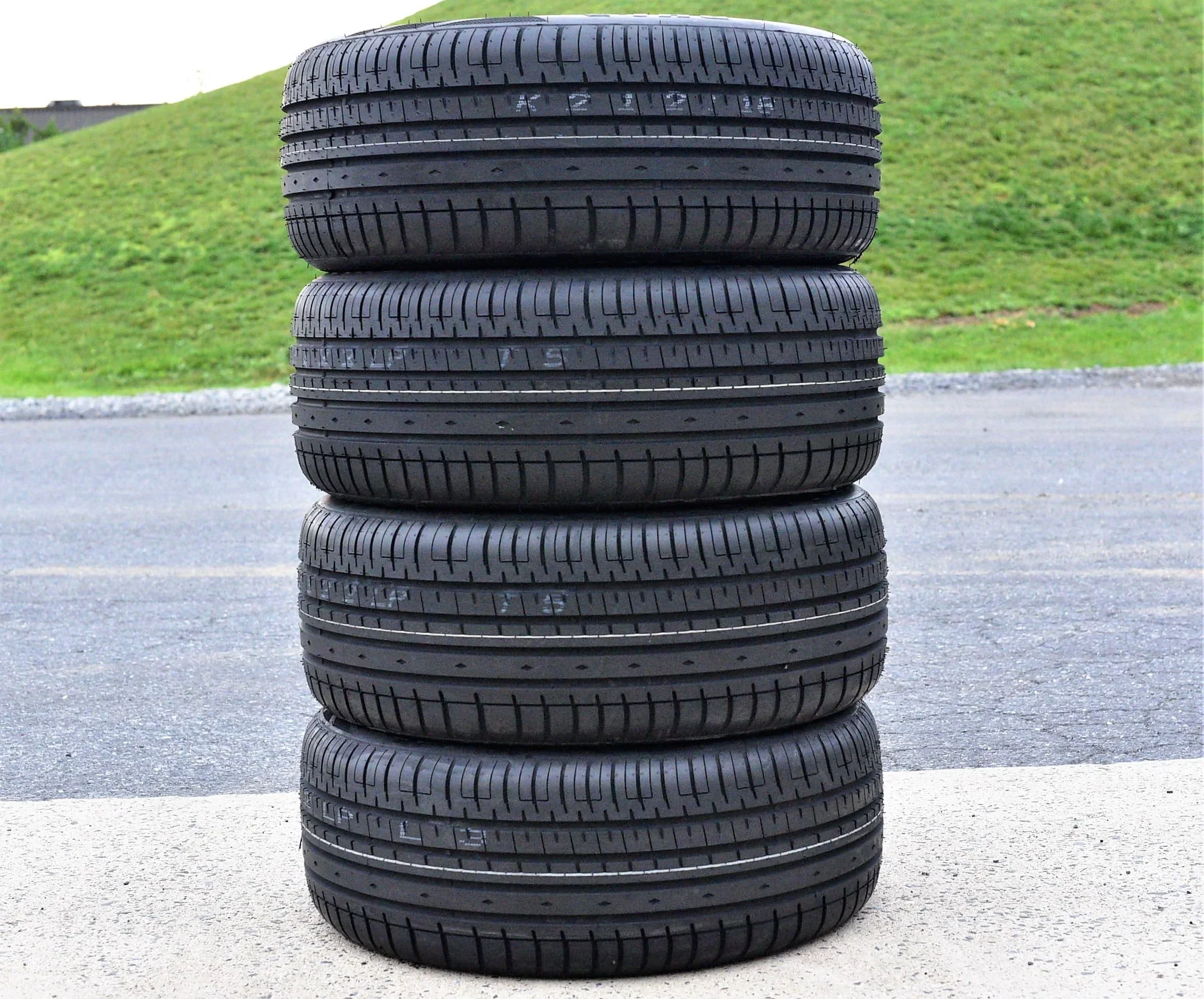 Accelera Phi-R All Season Performance Tires 255/35R20 97Y XL – Set Of 4