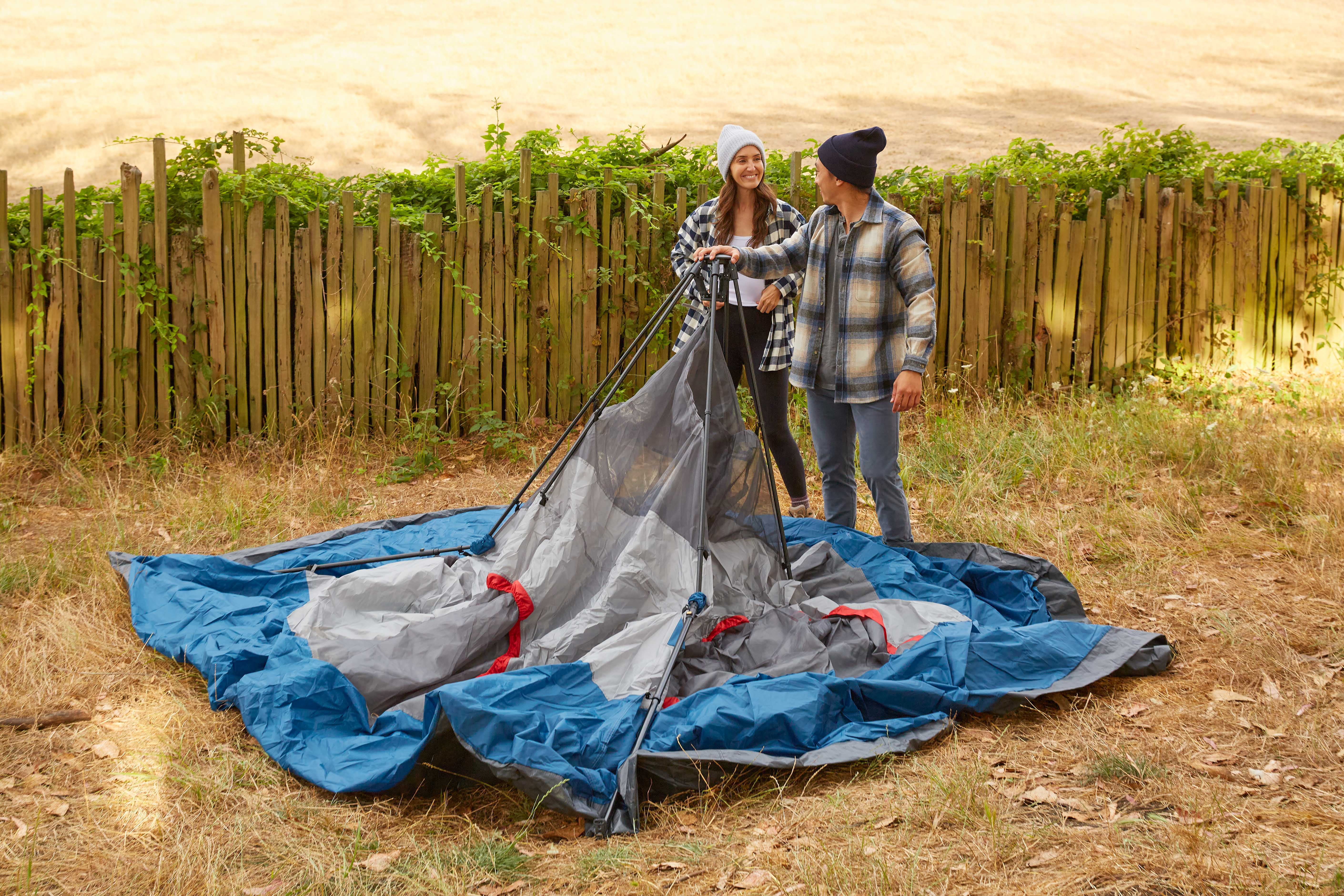 OMNICORE DESIGNS Instant8 Instant Cabin Tent - 13' x 9' Sleeps 8