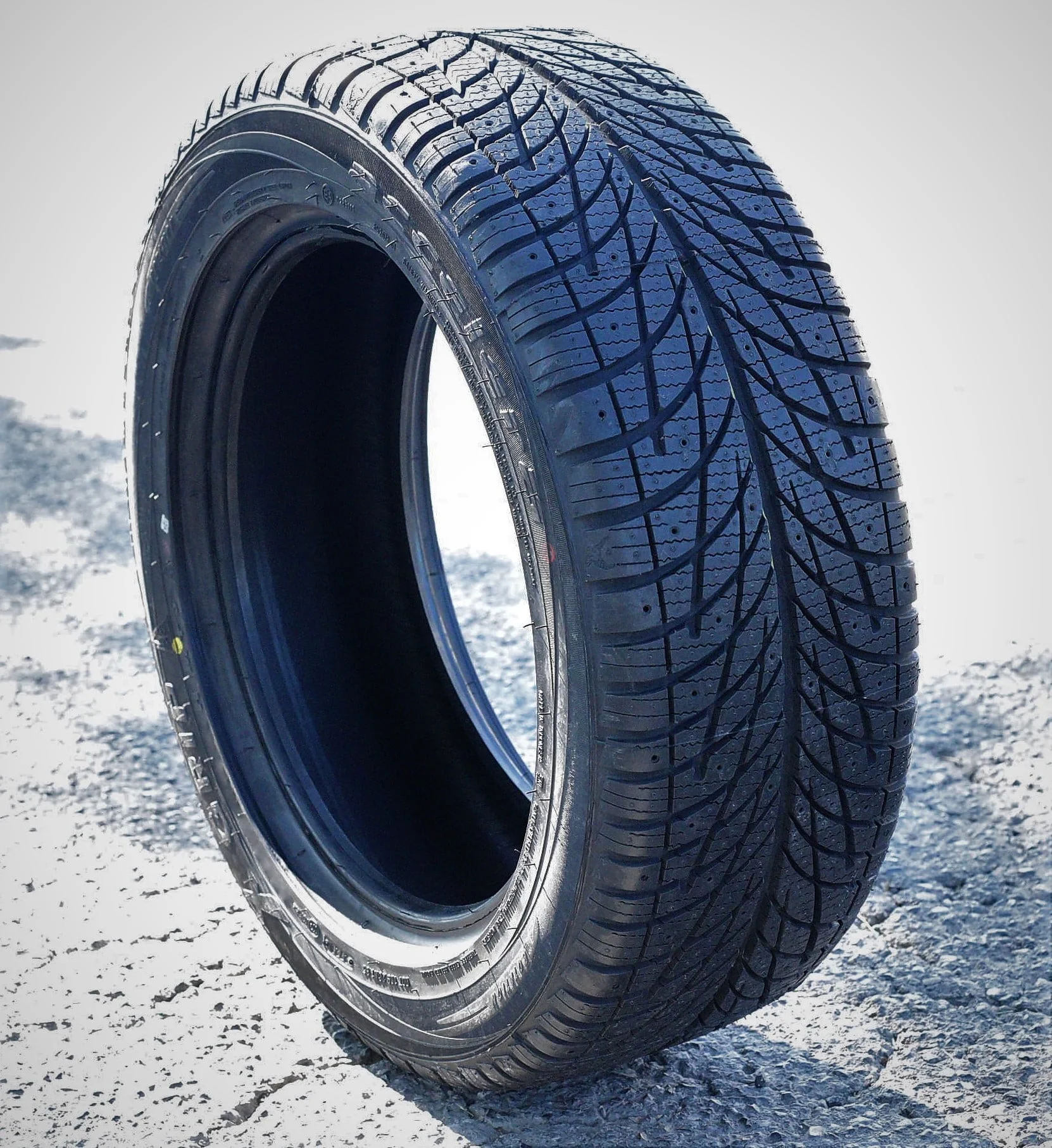 Set of 4 Accelera X-Grip 195/65R15 91T Winter Tires