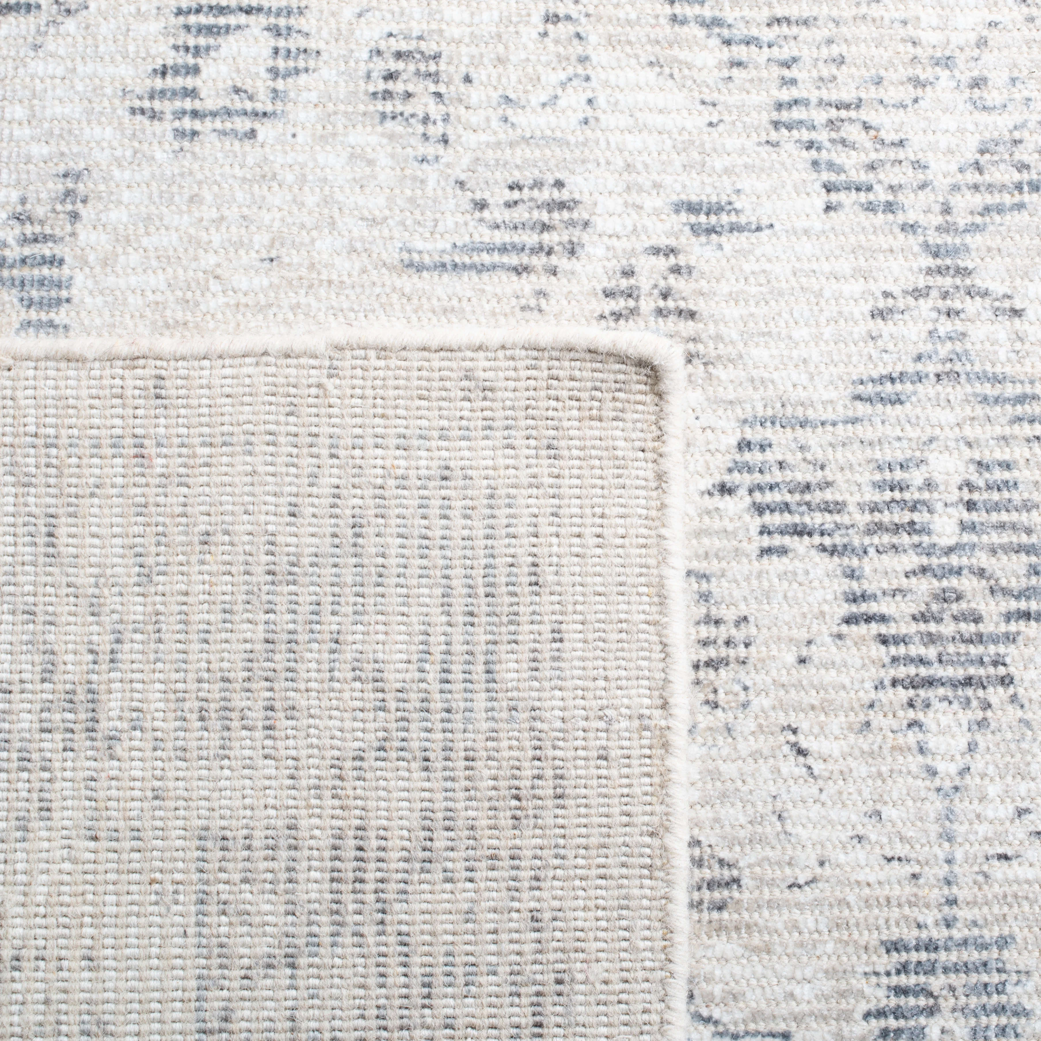 SAFAVIEH Restoration Vintage April Medallion Area Rug, Grey/Ivory, 8' x 10'