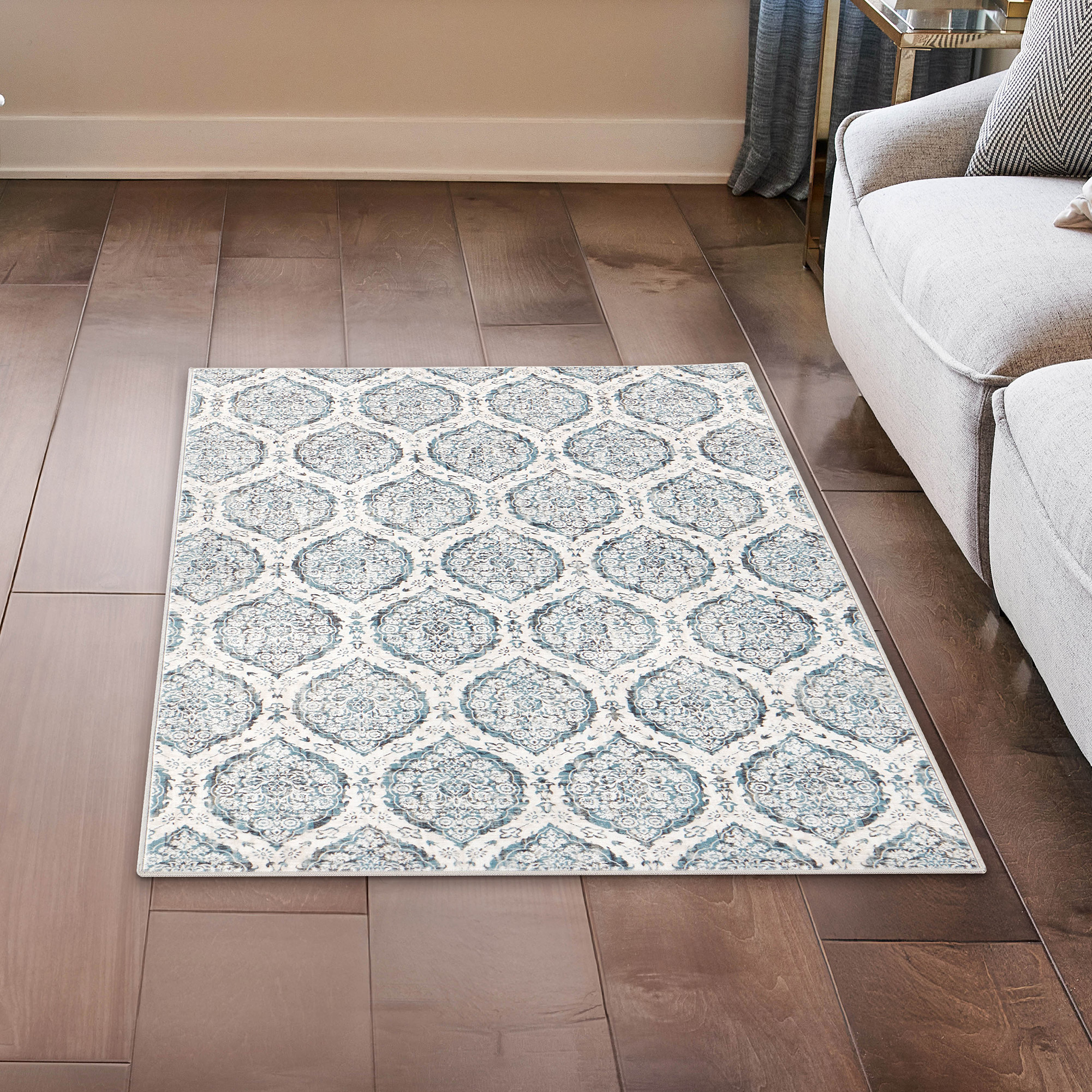 Wyatt & Ash Washable Indoor Area Rug, Alisha 3′ x 5′