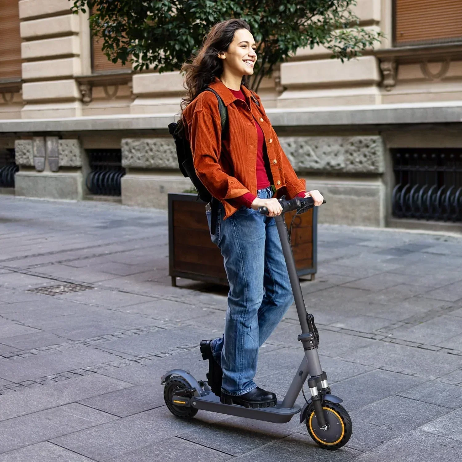 Electric Scooter 350W/500W Motor, 8.5/10 Solid Tires, 19/22 Mph, 28/21/12 Miles Range