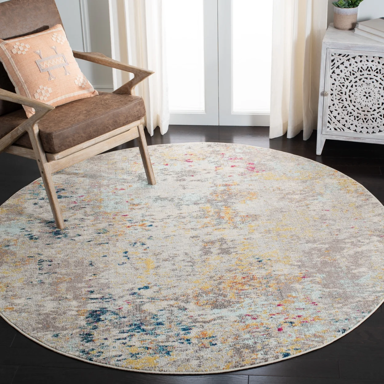 SAFAVIEH Madison Nita Abstract Runner Rug, Grey/Gold, 2’2″ x 20′
