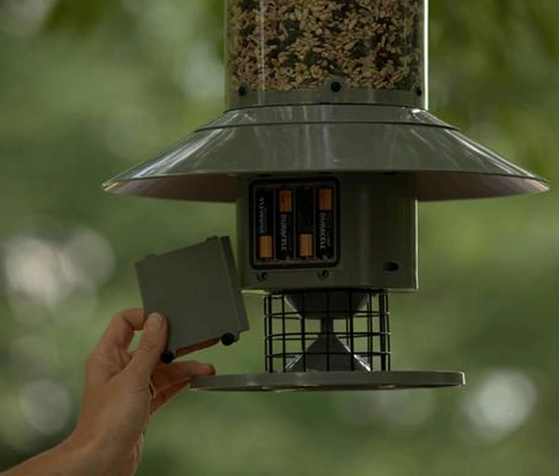 Wingscapes Autofeeder Squirrel-Resistant Bird Feeder with X-Large Capacity and Timer Control Settings, Green