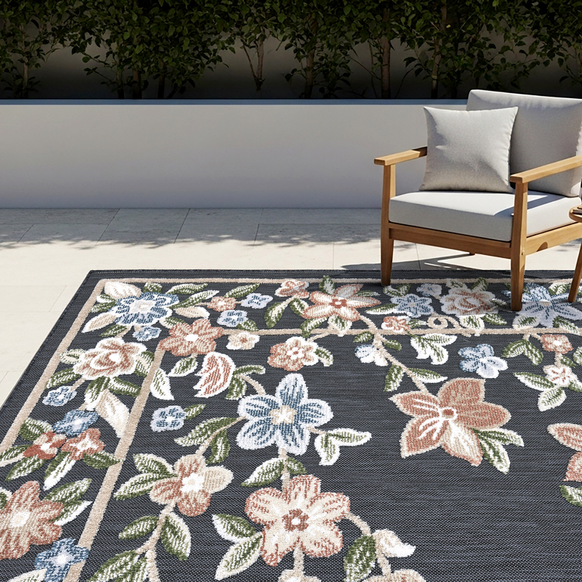 Laguna Indoor/Outdoor Area Rug, Beta Black, 6’6′ x 9’6′