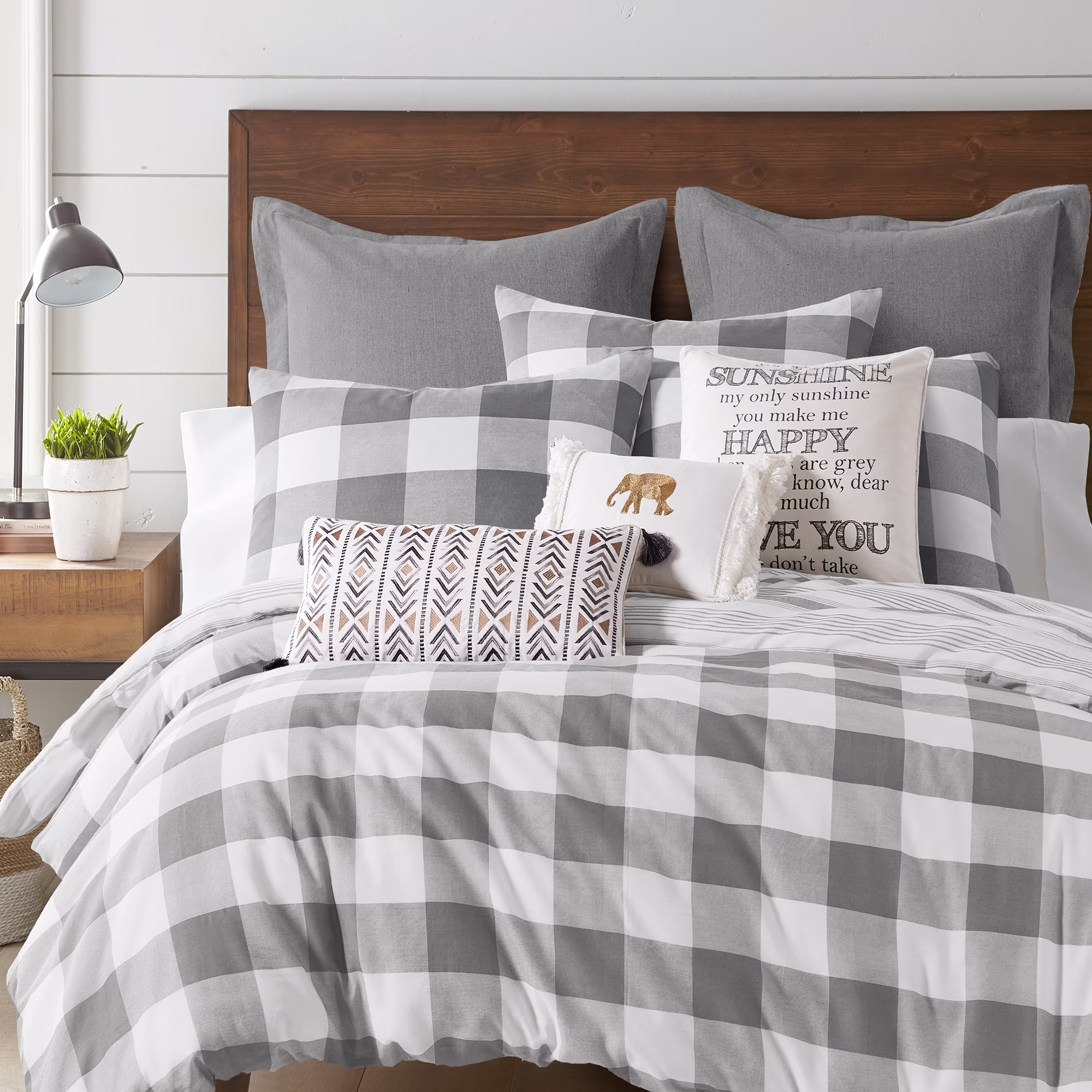 Levtex – Camden Duvet Cover Set – Full/Queen Duvet Cover (90 x 94 in.) + Two Standard Pillowcases (26 x 20 in.) – Buffalo Check in Grey and Cream – Reversible Pattern – Cotton