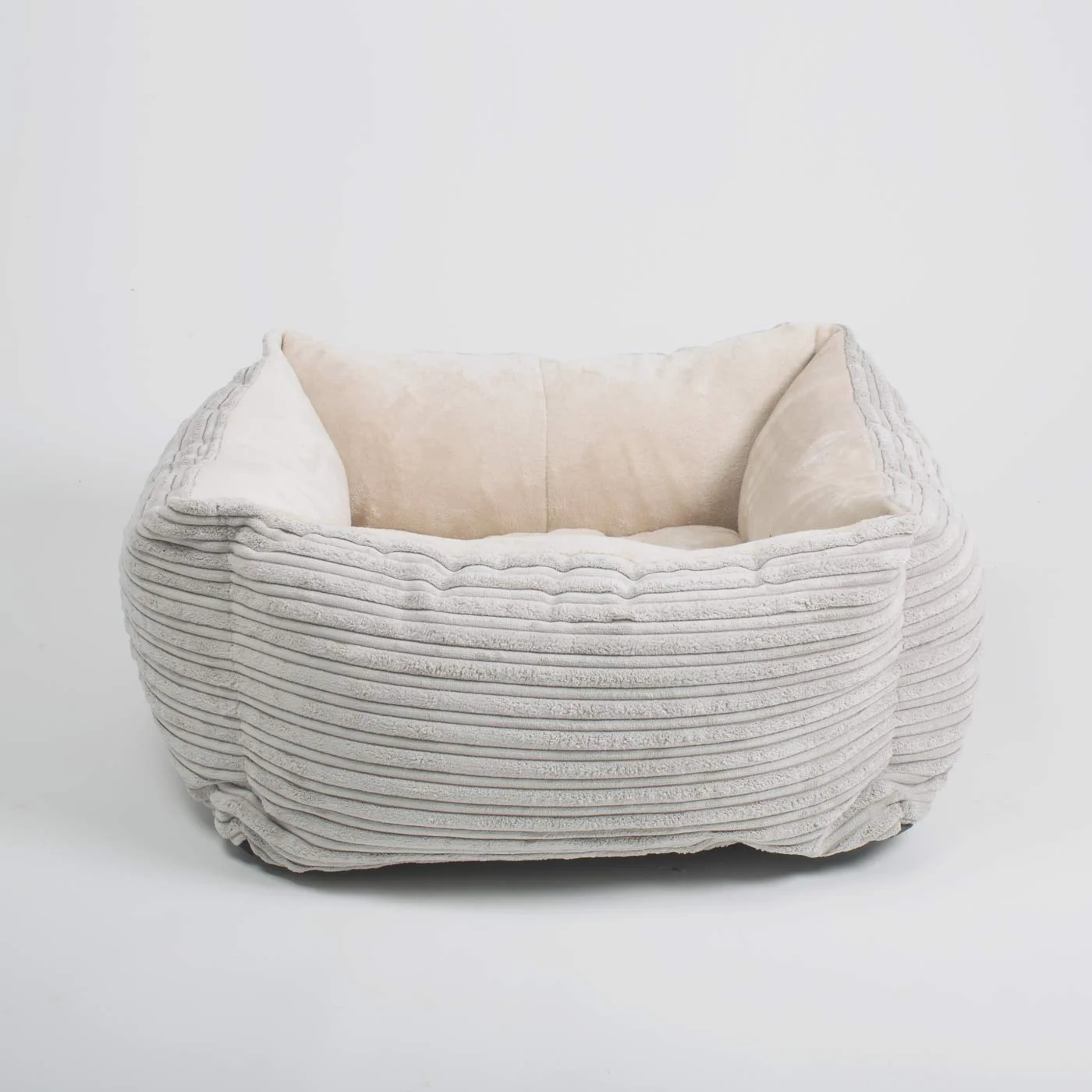 Box Bed For Dogs in Essentials Plush