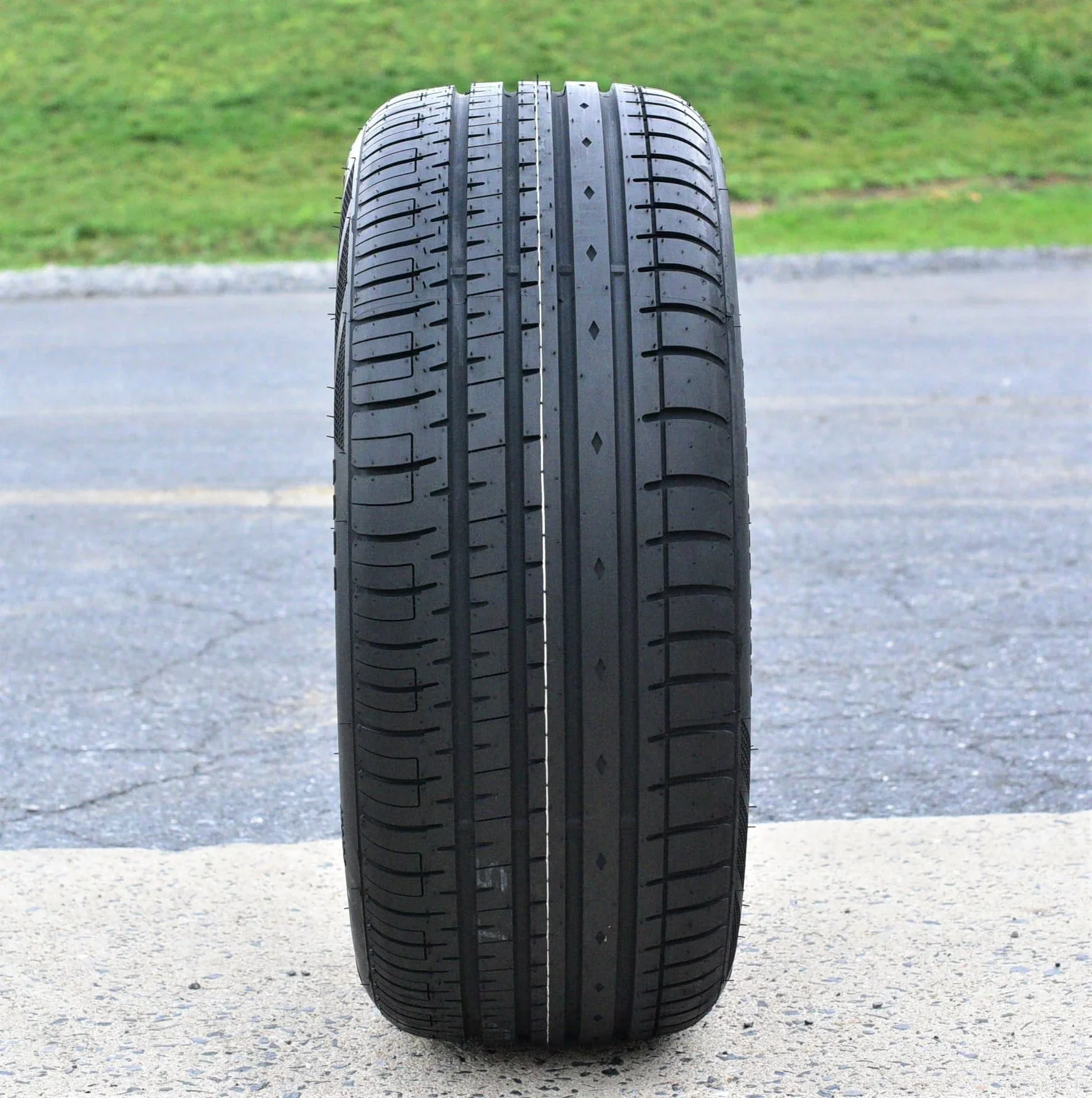 Accelera Phi-R All Season Performance Tires 255/35R20 97Y XL - Set Of 4