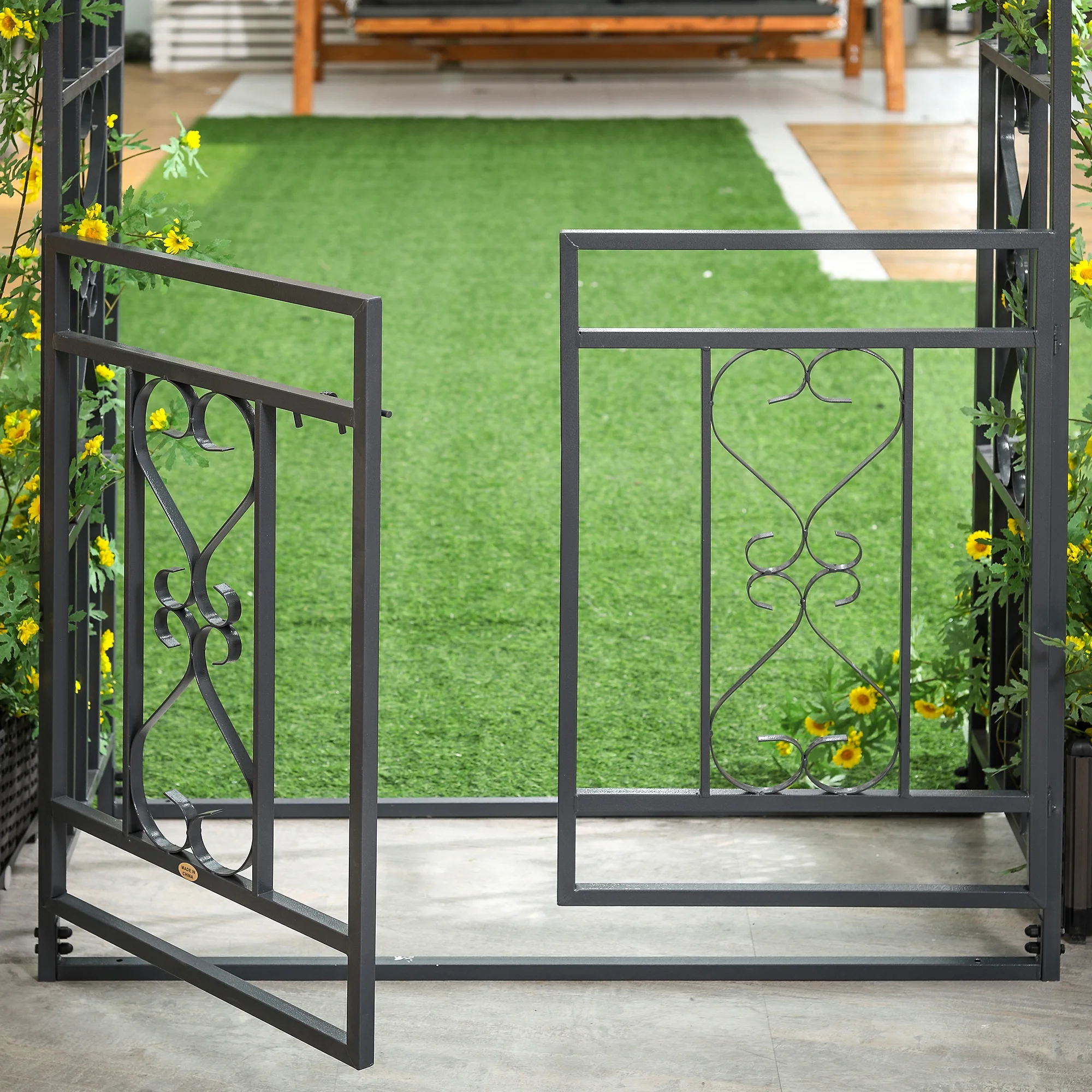Outsunny 4ft x 7ft Metal Garden Arch Backyard Bridal Archway Wedding Decoration