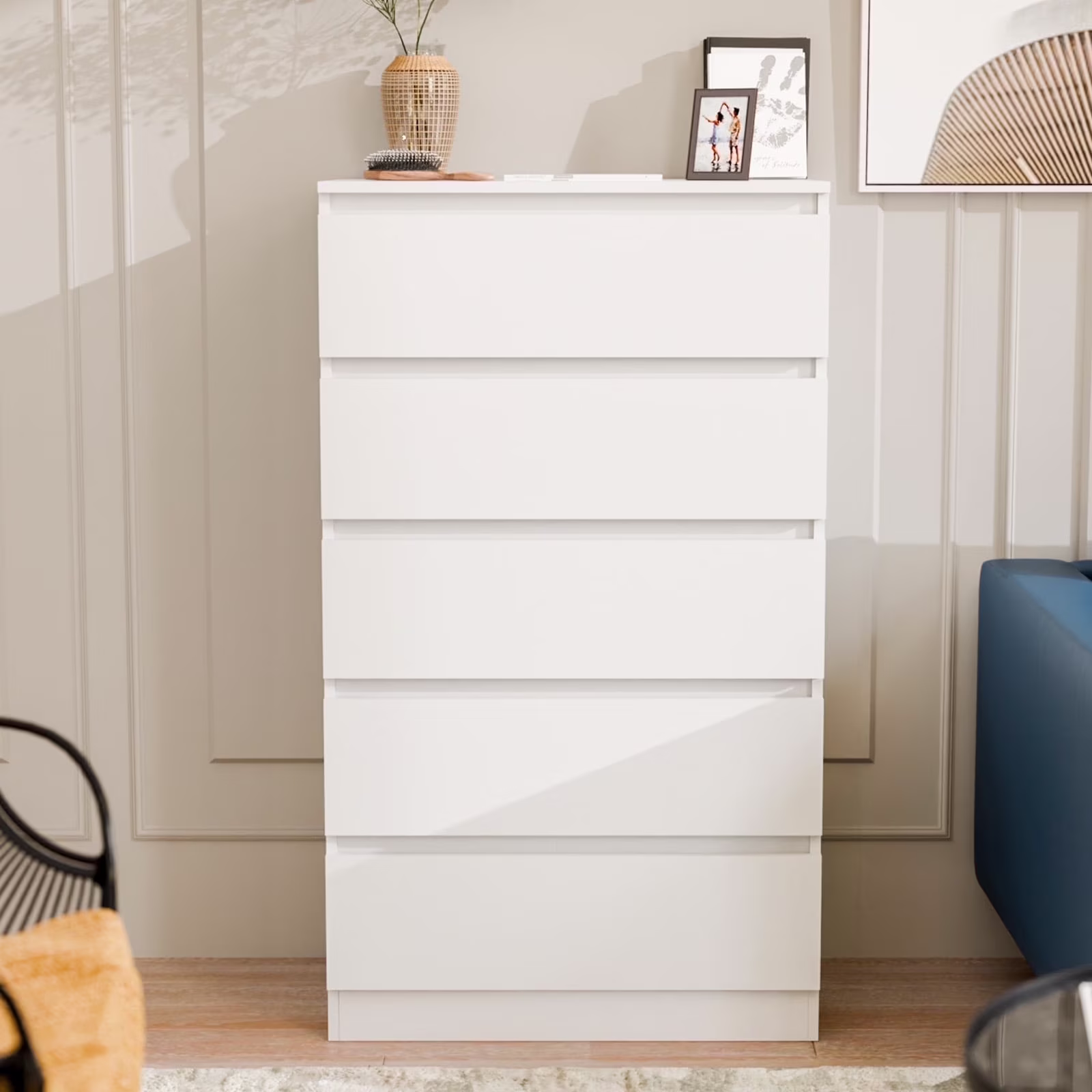 Hommpa Dresser for Bedroom, 48″H White Dresser for Closet, 5 Drawers Tall Wooden Modern Storage Chests of Drawers for Women, Living Room Furniture 27.5″L X 15.7″W X 48″H